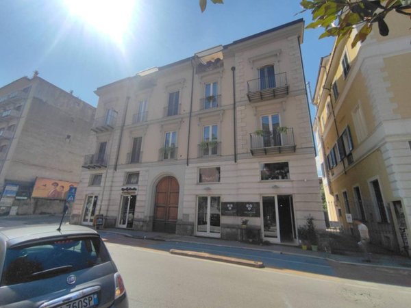 appartamento in vendita a Caserta in zona Acquaviva