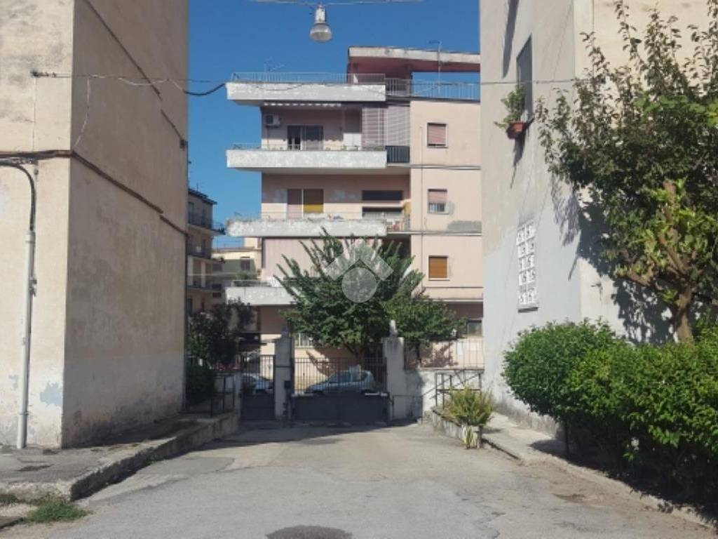 appartamento in vendita a Caserta in zona Acquaviva