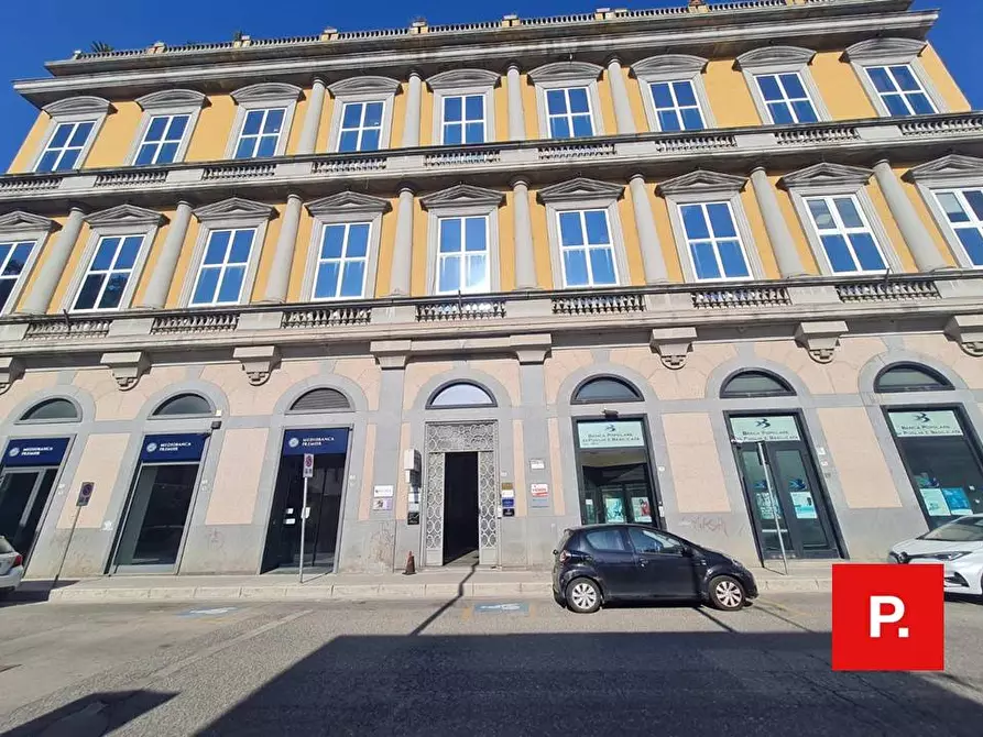ufficio in vendita a Caserta in zona Centro Città
