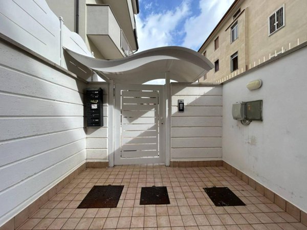 appartamento in vendita a Caserta in zona Acquaviva
