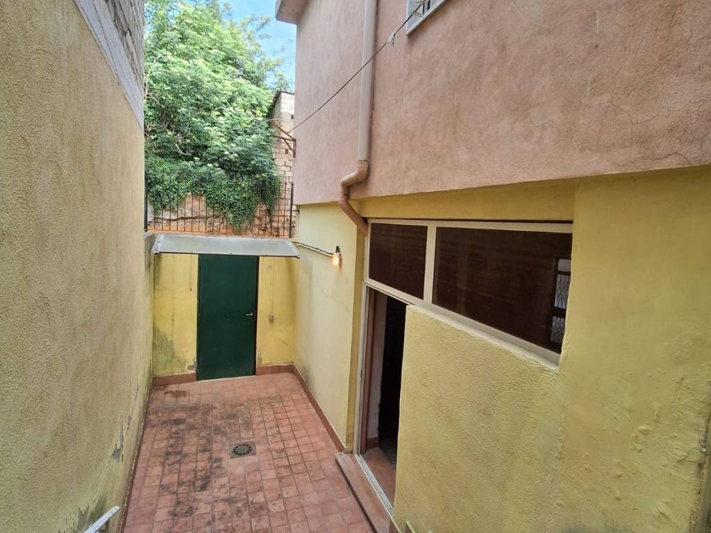 casa indipendente in vendita a Caserta