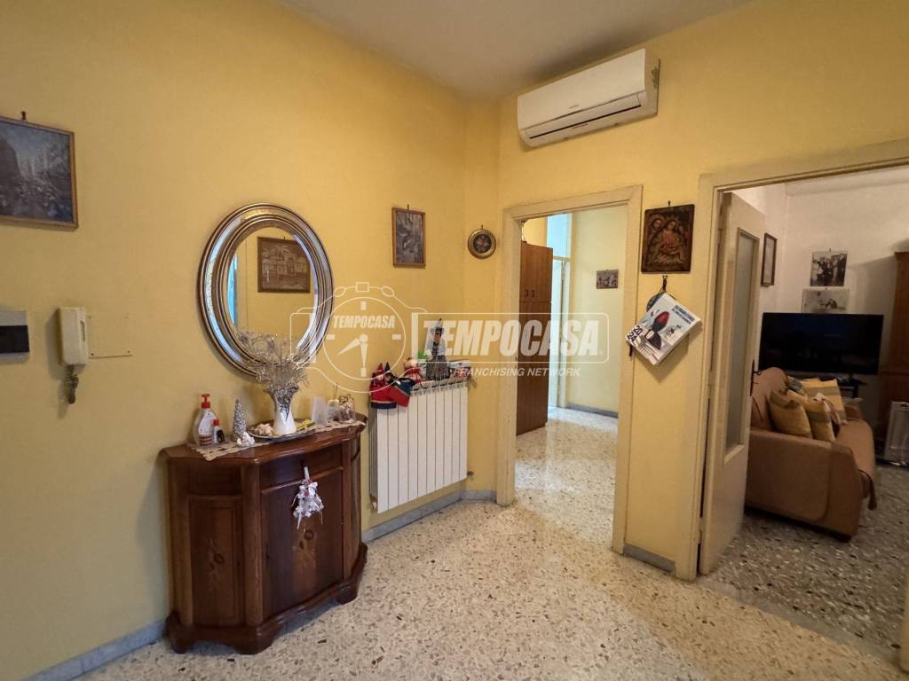 appartamento in vendita a Caserta in zona Acquaviva