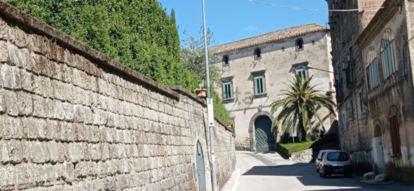 appartamento in vendita a Caserta in zona Piedimonte di Casolla