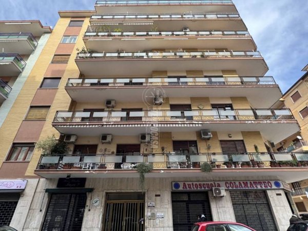 appartamento in vendita a Caserta in zona Acquaviva