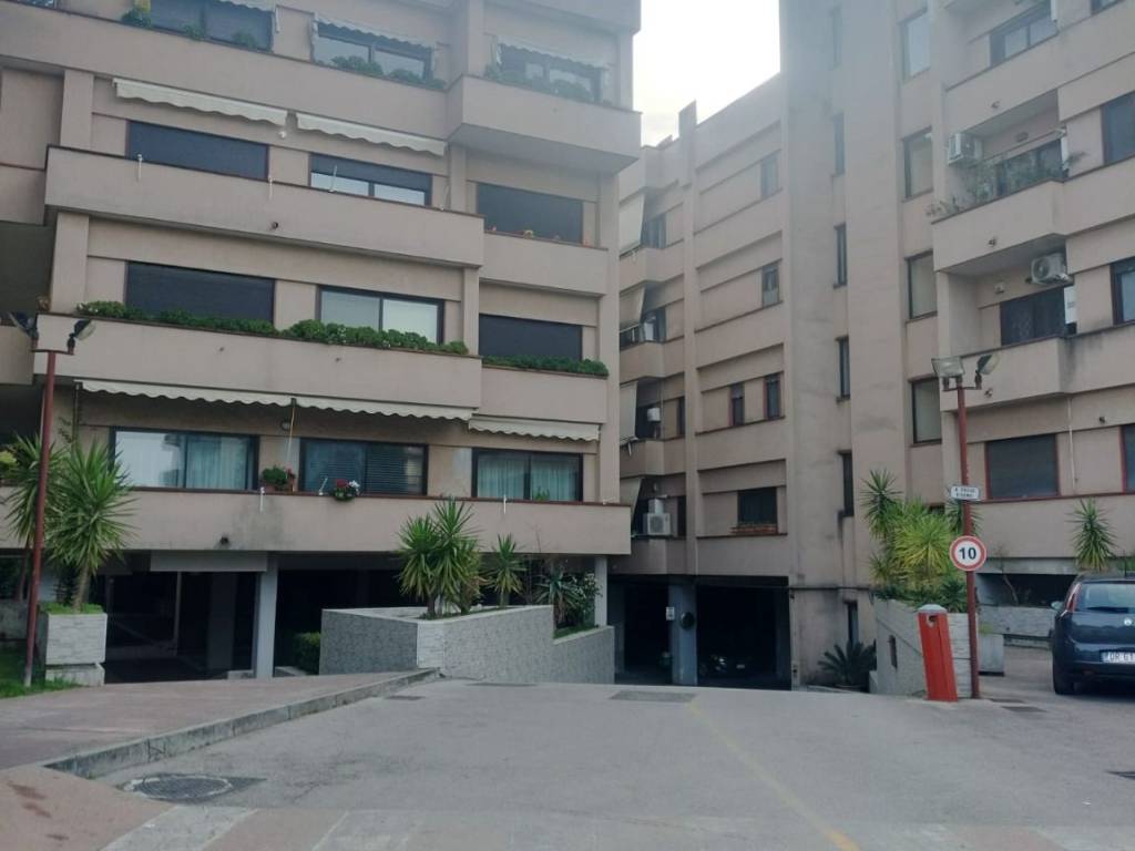 appartamento in vendita a Caserta in zona Centurano/Cerasole