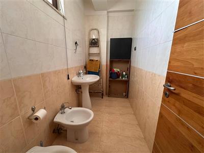 negozio in vendita a Caserta in zona Acquaviva
