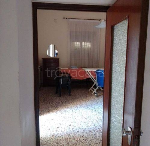 casa indipendente in vendita a Caserta in zona Santa Barbara / Tuoro