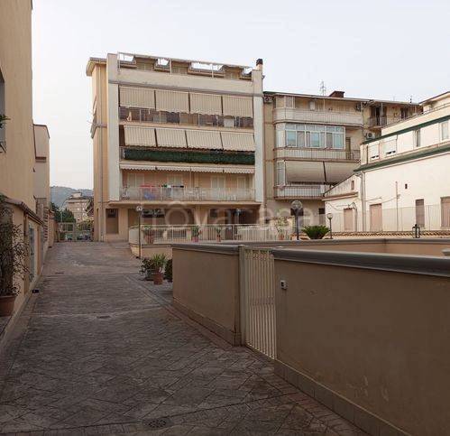 appartamento in vendita a Caserta in zona Falciano