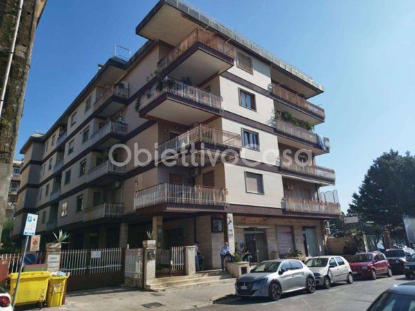 appartamento in vendita a Caserta in zona Acquaviva