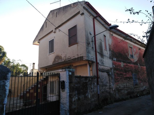 casa indipendente in vendita a Caserta
