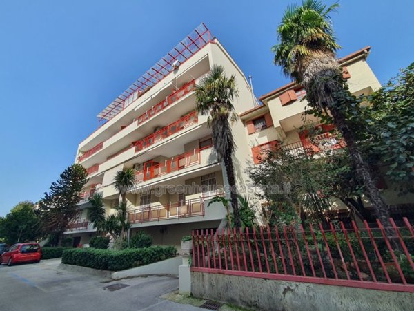 appartamento in vendita a Caserta in zona Acquaviva