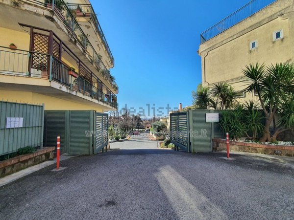 appartamento in vendita a Caserta in zona Briano