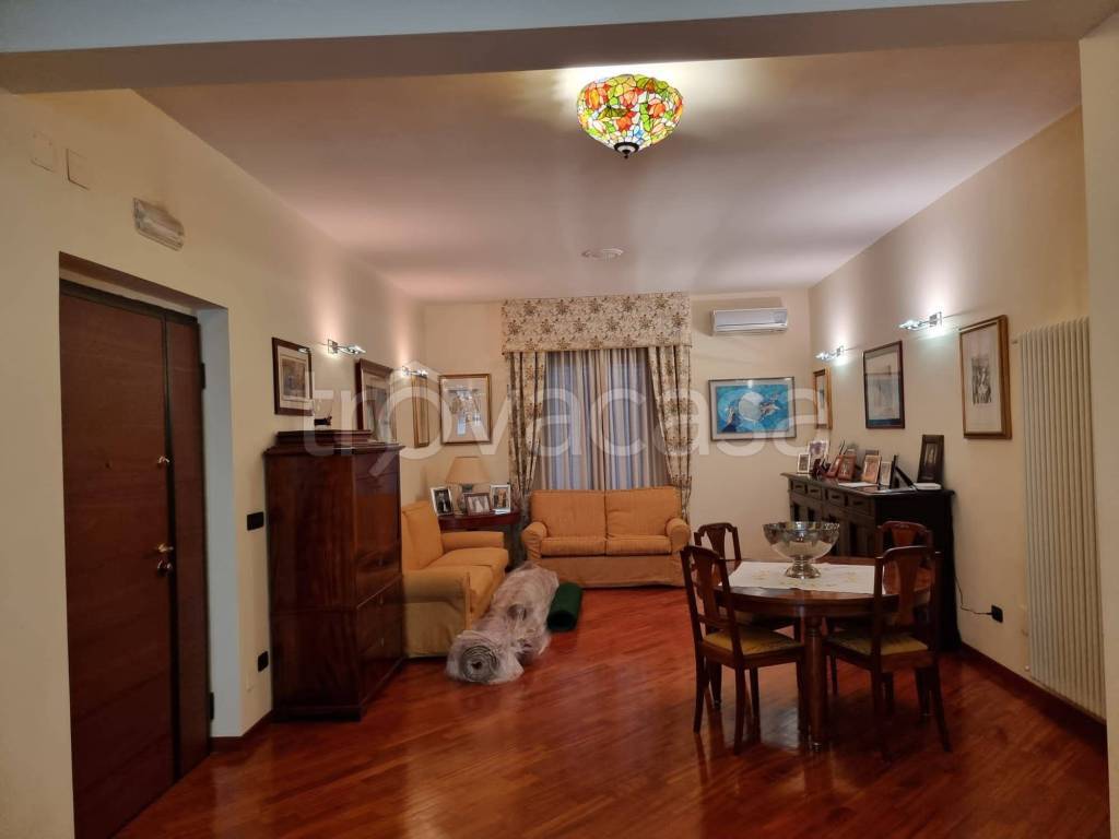 appartamento in vendita a Caserta in zona Centro Città