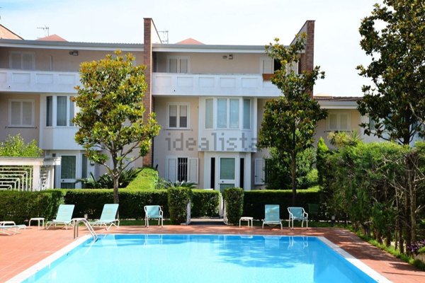 casa indipendente in vendita a Caserta