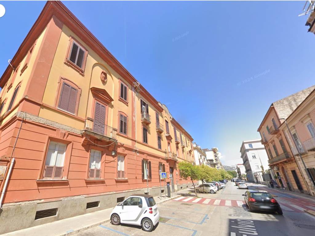 appartamento in vendita a Caserta in zona Acquaviva