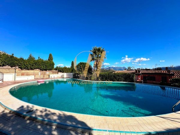 casa indipendente in vendita a Caserta in zona Garzano