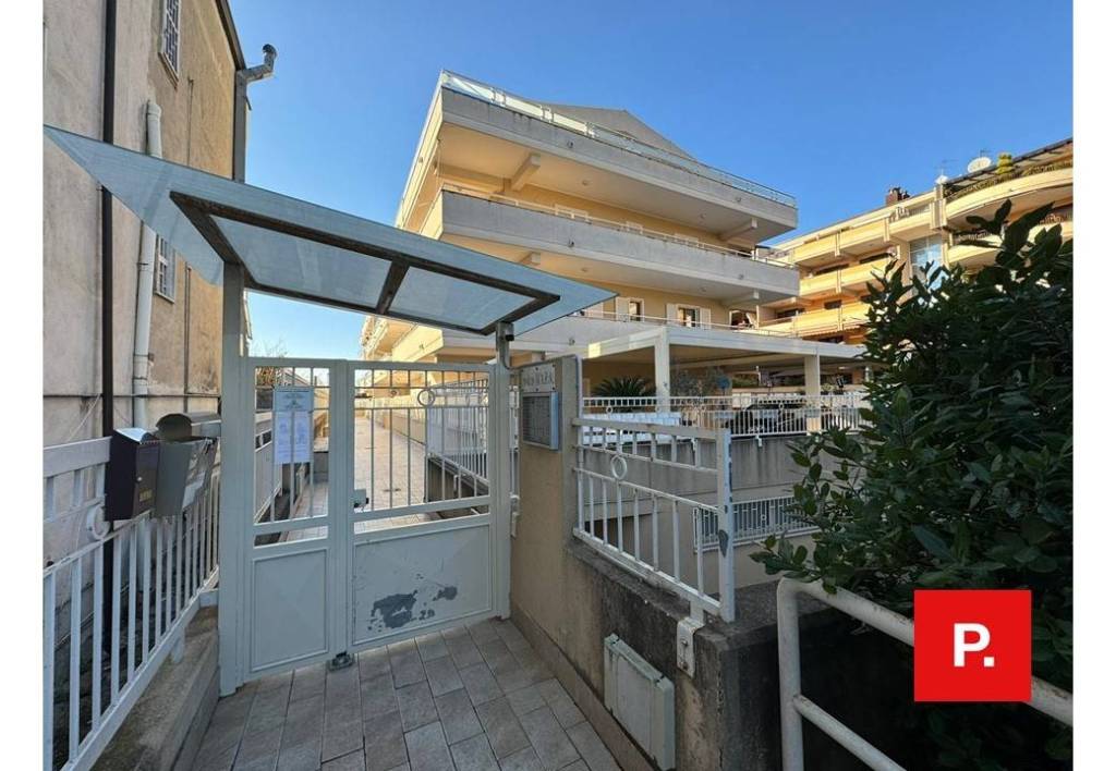 appartamento in vendita a Caserta in zona Centurano/Cerasole