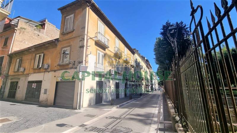 casa indipendente in vendita a Caserta in zona Acquaviva