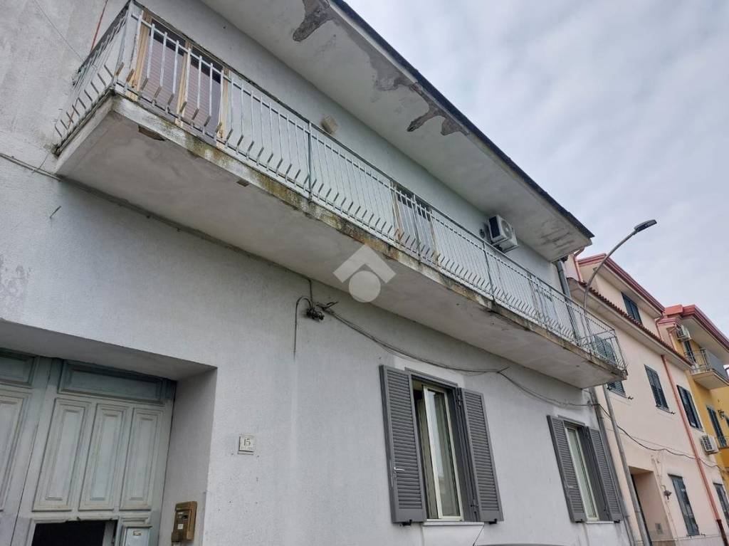 casa indipendente in vendita a Caserta in zona Acquaviva