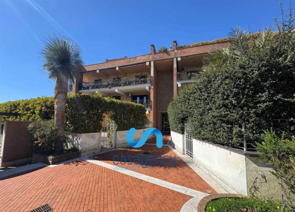 appartamento in vendita a Caserta in zona Casolla