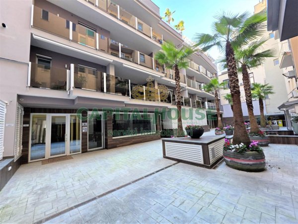 appartamento in vendita a Caserta in zona Acquaviva