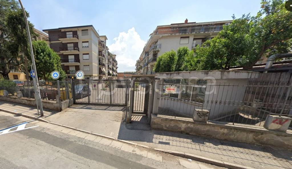 appartamento in vendita a Caserta in zona Acquaviva