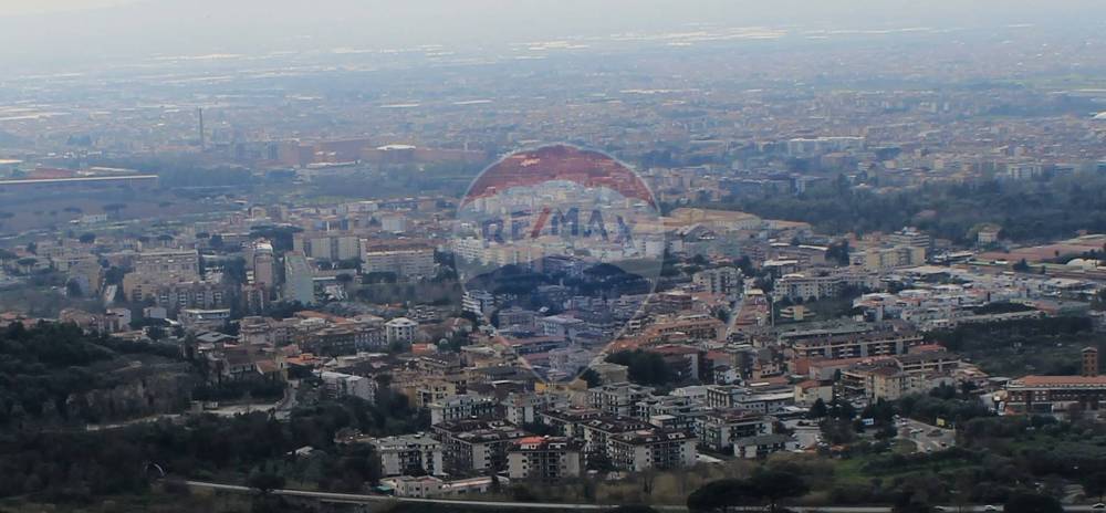 casa indipendente in vendita a Caserta in zona Casertavecchia