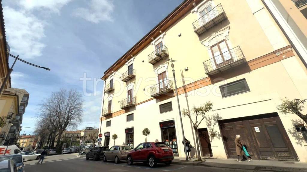 appartamento in vendita a Caserta in zona Centro Città