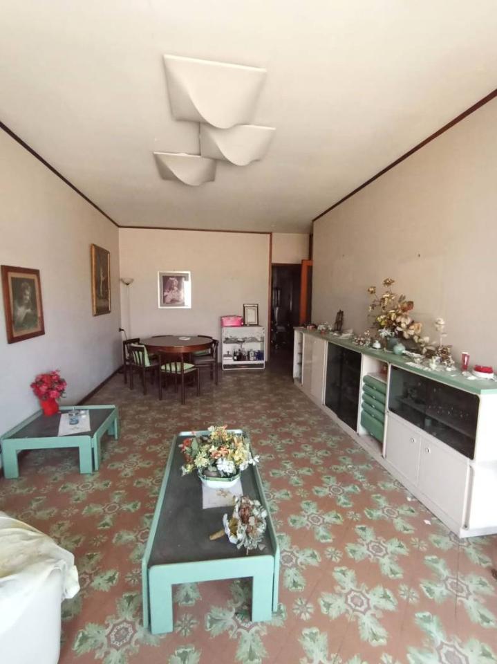 appartamento in vendita a Caserta in zona Acquaviva