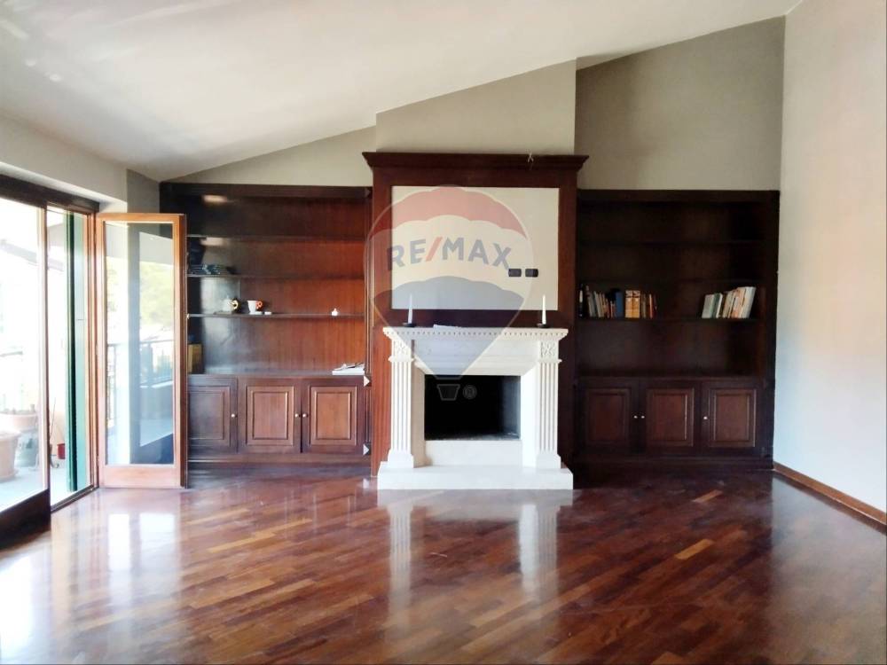 appartamento in vendita a Caserta in zona Centurano/Cerasole