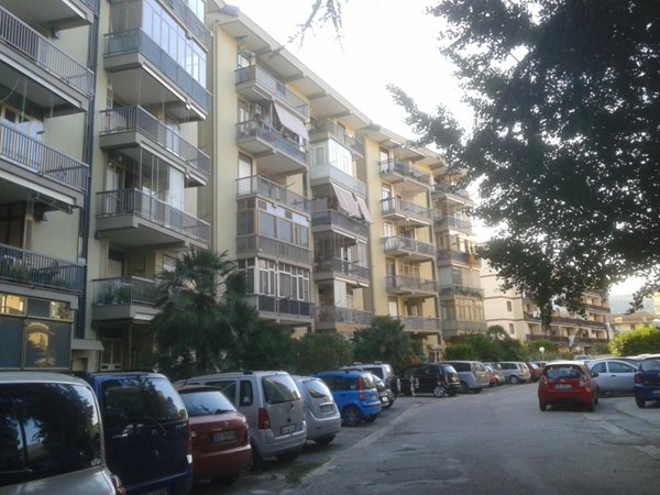 appartamento in vendita a Caserta in zona Acquaviva