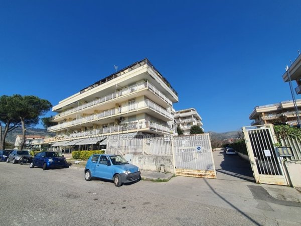 appartamento in vendita a Caserta in zona Acquaviva