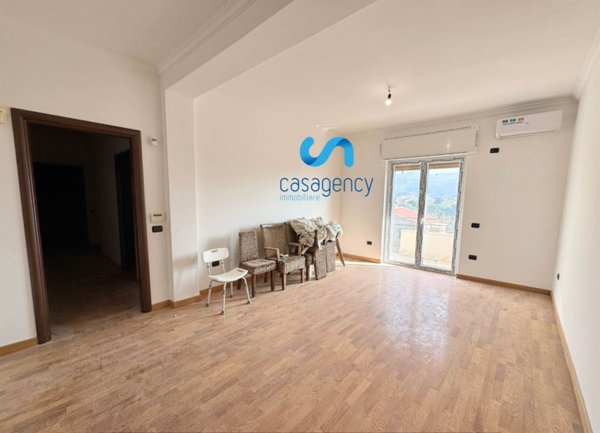 appartamento in vendita a Caserta in zona Acquaviva