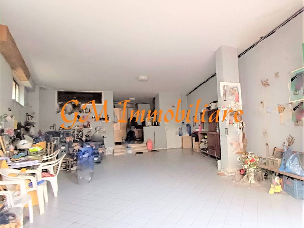 intera palazzina in vendita a Caserta in zona Mezzano