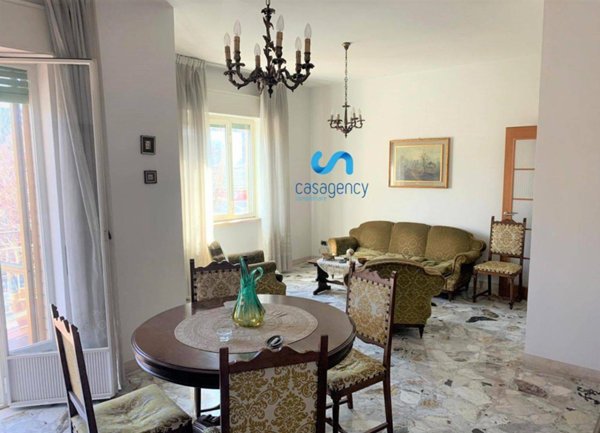appartamento in vendita a Caserta in zona Acquaviva
