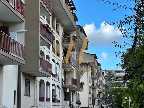 appartamento in vendita a Caserta in zona Acquaviva