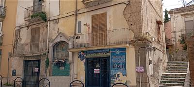 casa indipendente in vendita a Caserta in zona Centro Città