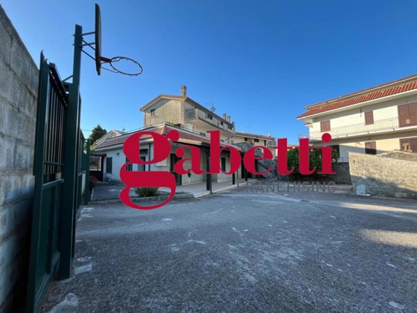 appartamento in vendita a Caserta in zona Santa Barbara / Tuoro