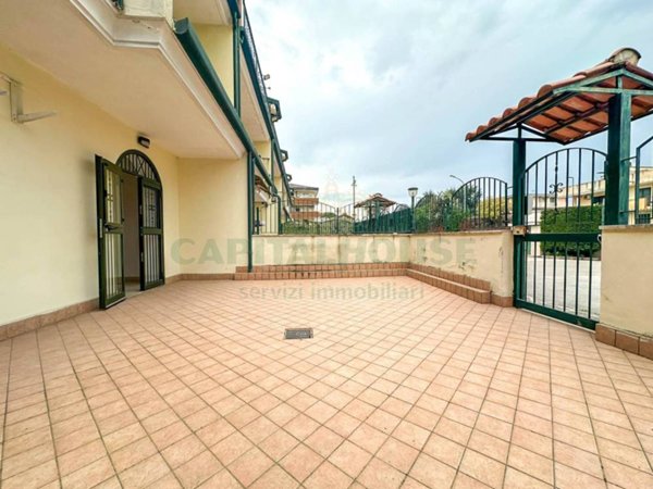 casa indipendente in vendita a Caserta