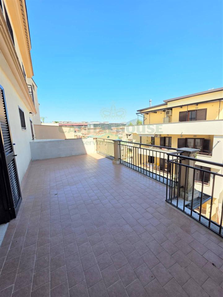 appartamento in vendita a Caserta in zona Acquaviva