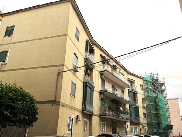 appartamento in vendita a Caserta in zona Acquaviva