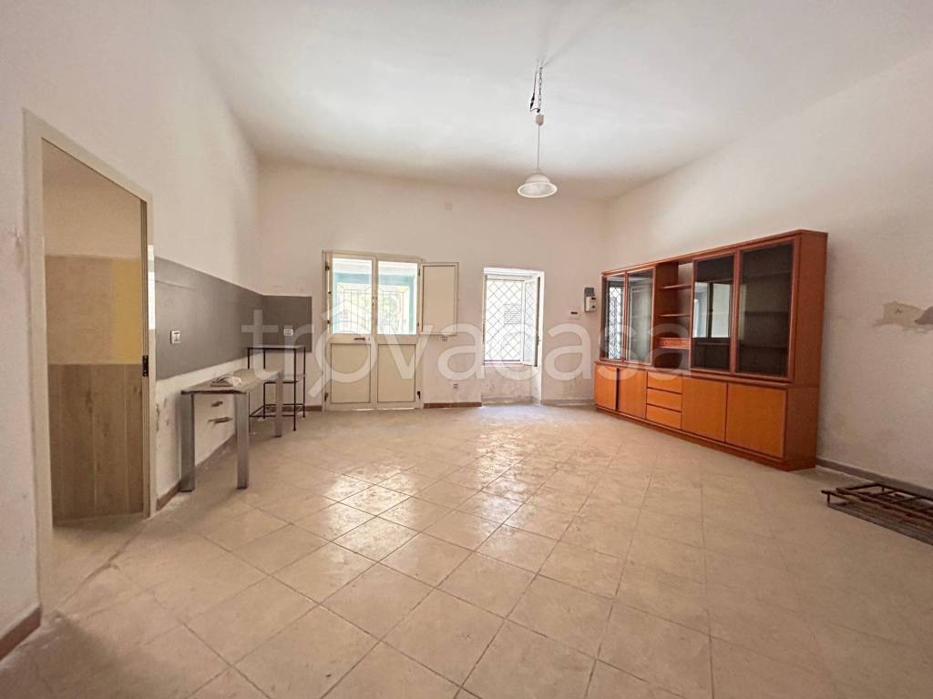 casa indipendente in vendita a Caserta in zona Falciano
