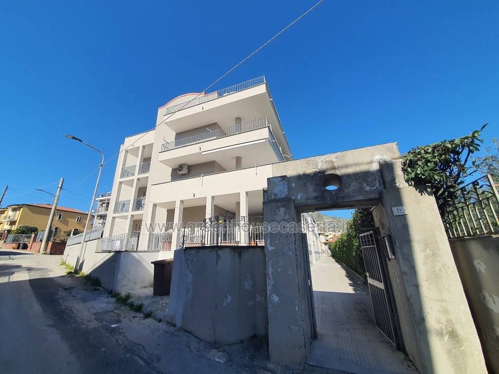 appartamento in vendita a Caserta in zona San Leucio