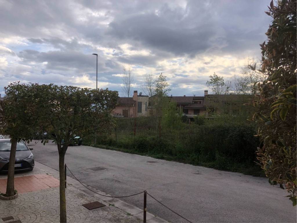 terreno edificabile in vendita a Caserta in zona Casolla