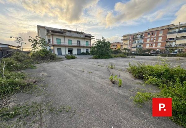 casa indipendente in vendita a Caserta in zona San Clemente
