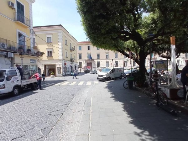 negozio in vendita a Caserta