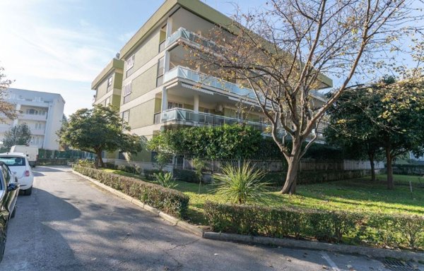 appartamento in vendita a Caserta in zona Centurano/Cerasole