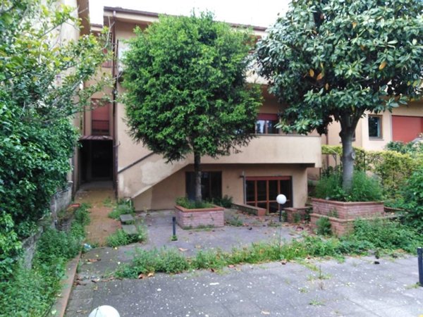 casa indipendente in vendita a Caserta in zona Vaccheria