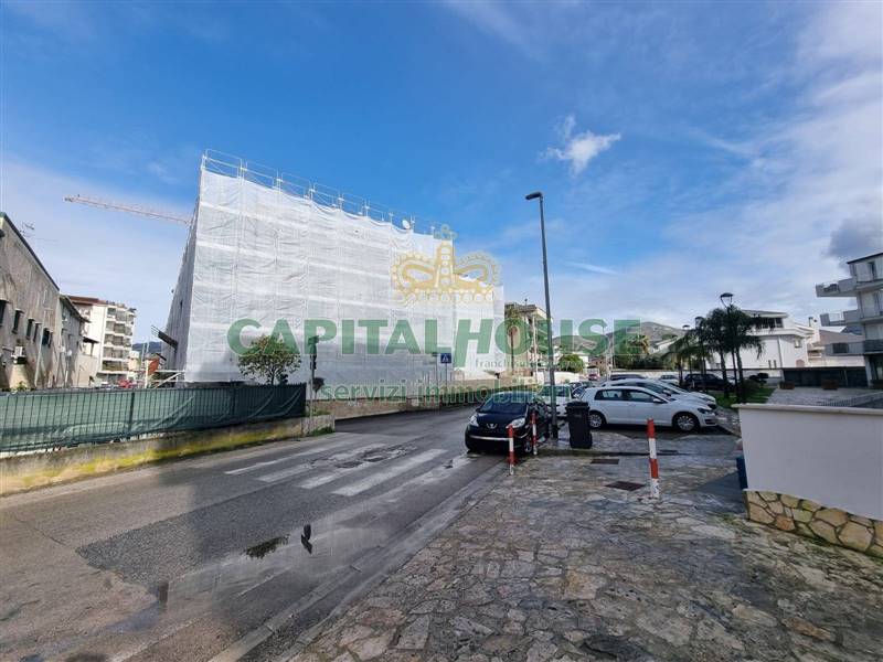 appartamento in vendita a Caserta in zona Acquaviva