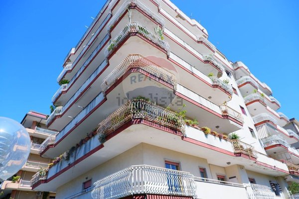 appartamento in vendita a Caserta in zona Michelangelo